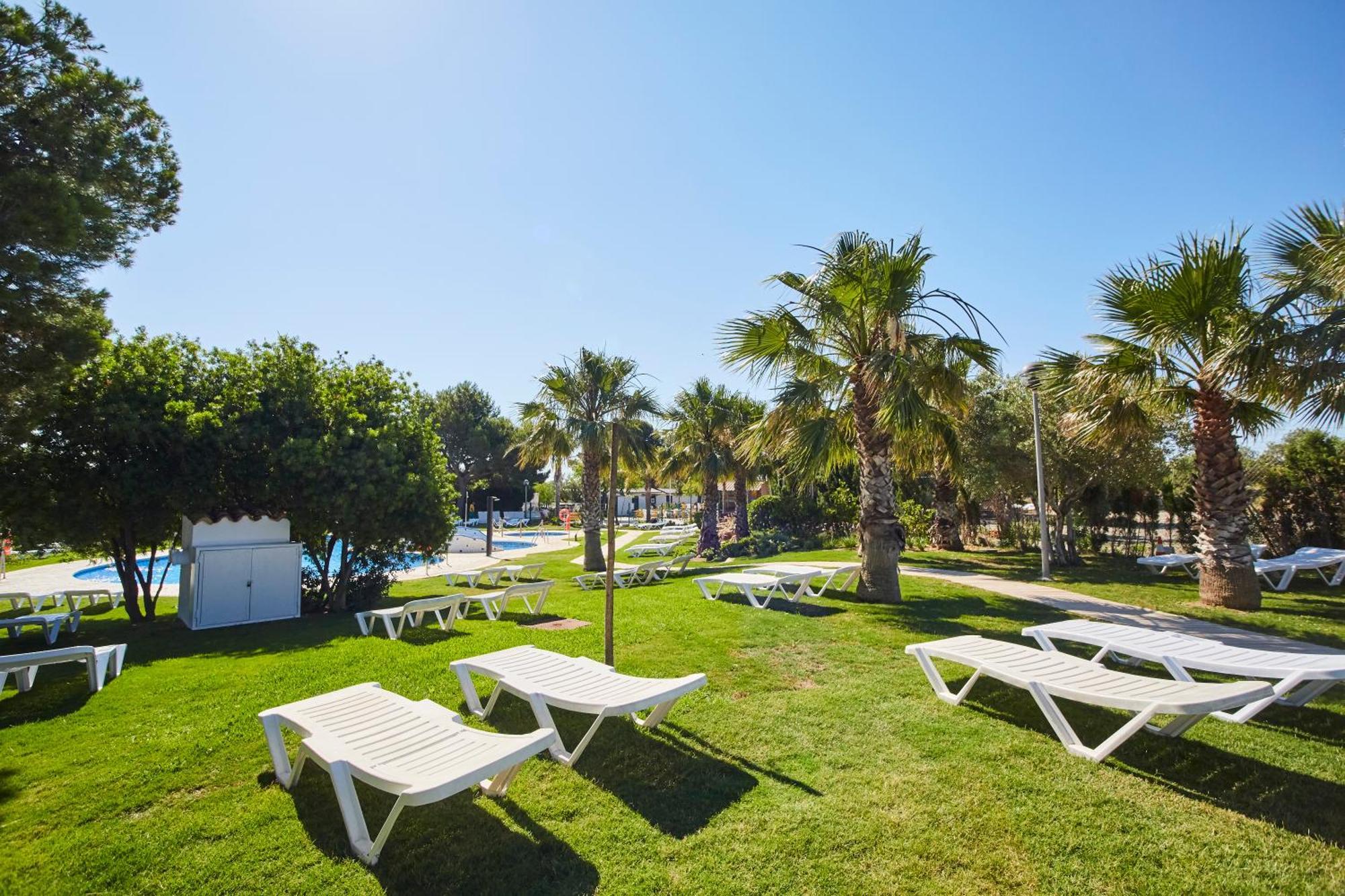 Alannia Costa Dorada Hotel Platja de l’Almadrava Екстериор снимка